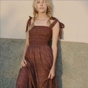 Doen Jasmine Ditsy Floral Maxi Dress